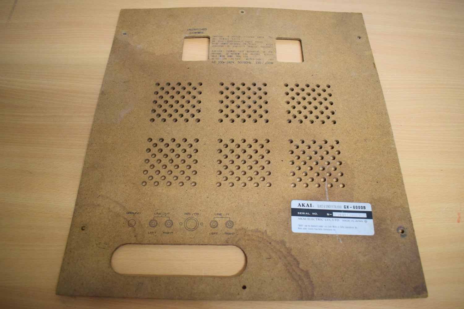 Akai GX-600D – Back Panel / Plate part  			